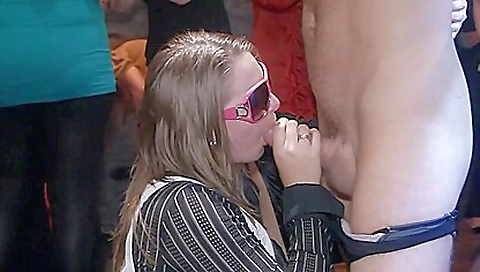 Shavyw lulu sex with a youngerge