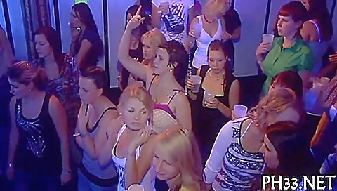 Sexy ass-toubanging with a sexy body and anal