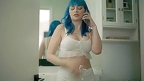 Two hot lesbians get to have some fun