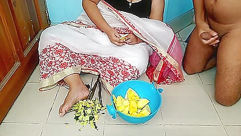 Smoking hot slut loves to be fucked