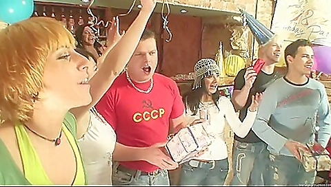 Super sexy girlfriend in a hot tub