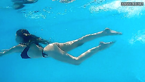 Spanish slut loves my pussy