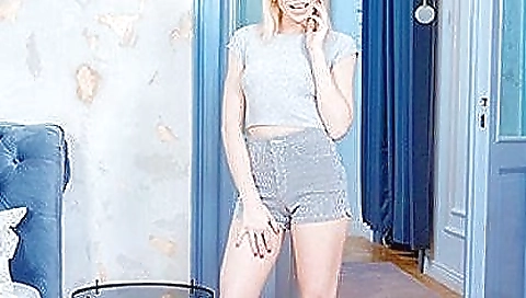 Hot blonde is ready shudderor bangpov and women